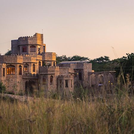 Manmatha A Luxury Retreat Bed and Breakfast Udaipur Buitenkant foto