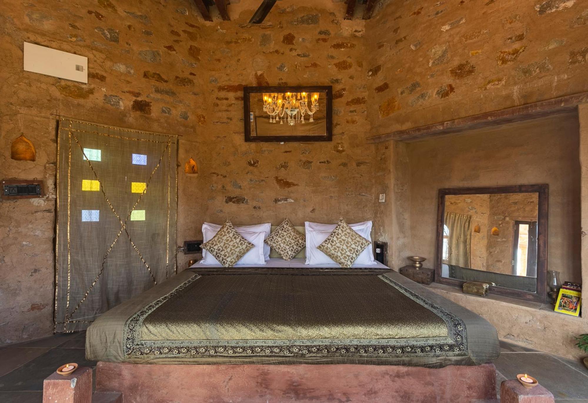 Manmatha A Luxury Retreat Bed and Breakfast Udaipur Buitenkant foto