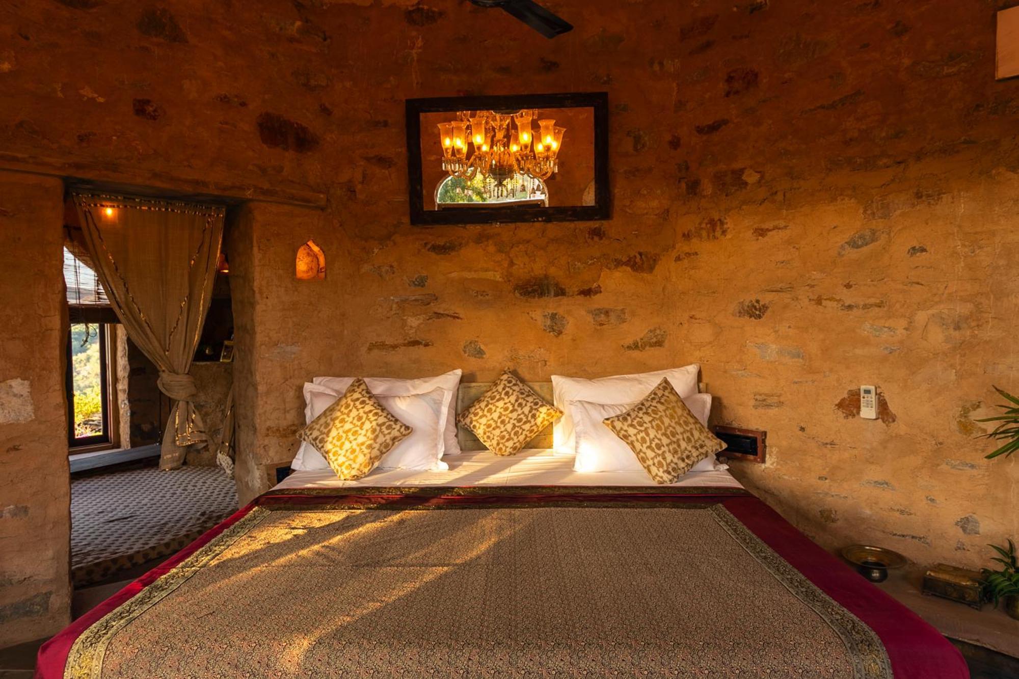 Manmatha A Luxury Retreat Bed and Breakfast Udaipur Buitenkant foto