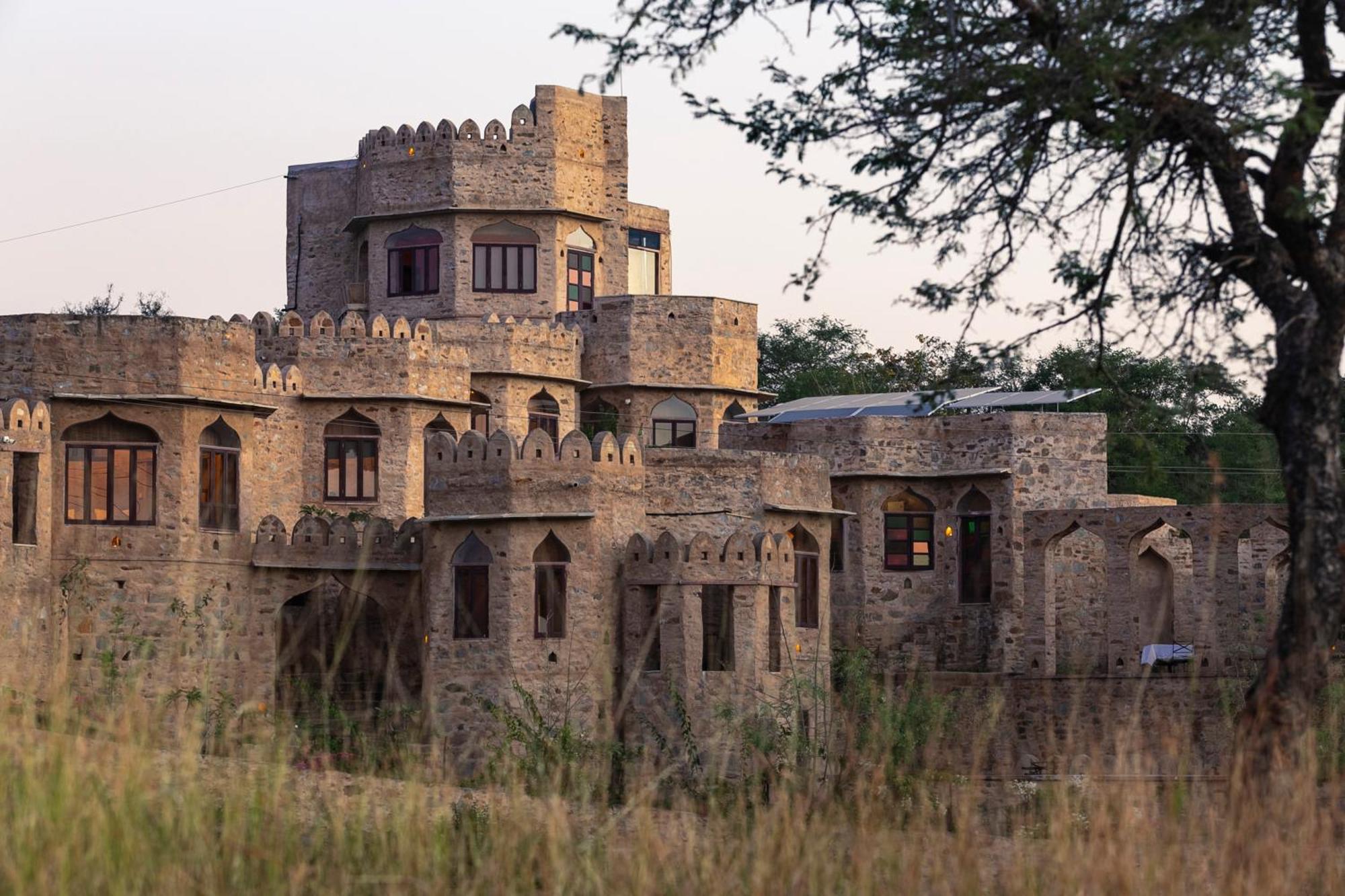 Manmatha A Luxury Retreat Bed and Breakfast Udaipur Buitenkant foto