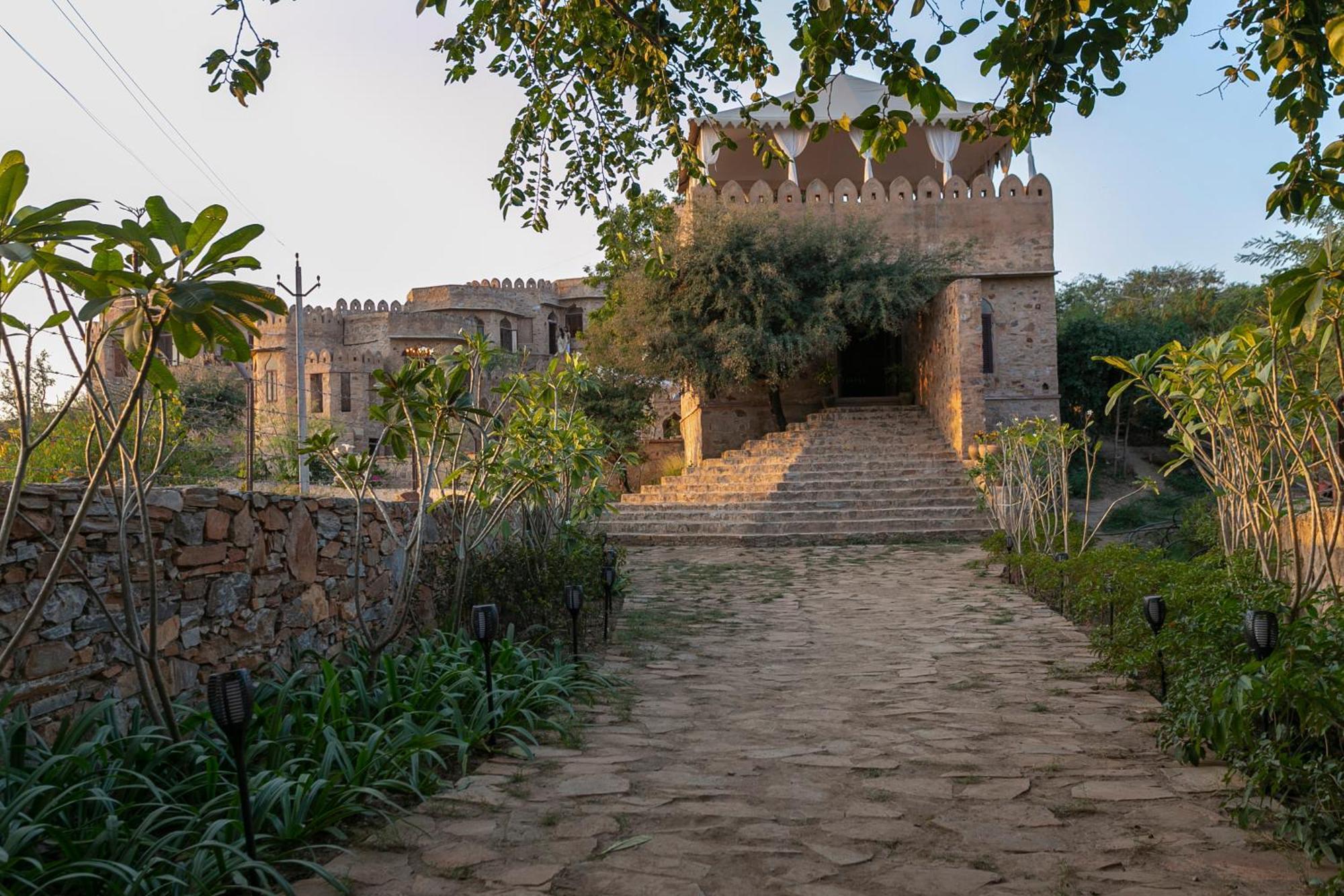Manmatha A Luxury Retreat Bed and Breakfast Udaipur Buitenkant foto