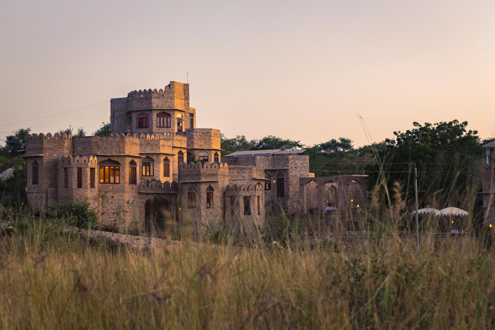Manmatha A Luxury Retreat Bed and Breakfast Udaipur Buitenkant foto